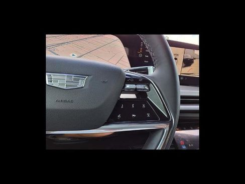 New 2026 Cadillac Vistiq Sport AWD/4WD image 18