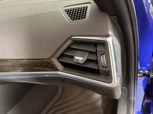 Used 2021 BMW 330i Sedan w/ M Sport Package image 19