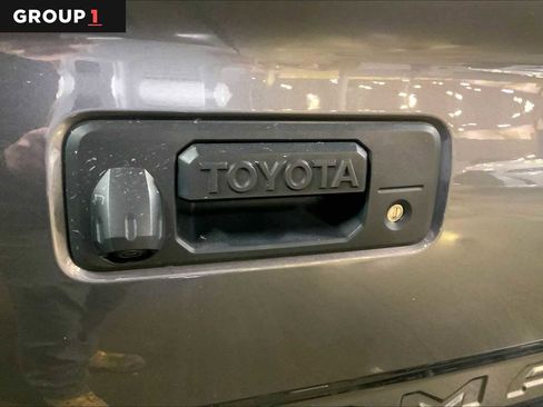 Certified 2020 Toyota Tacoma TRD Sport w/ Technology Package image 31