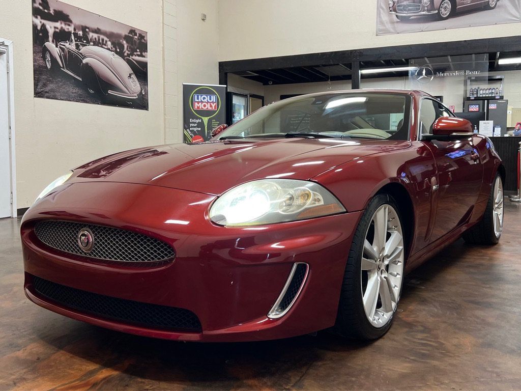 Used 2010 Jaguar XK Coupe RWD image 5
