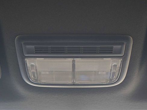 Used 2022 Honda HR-V Sport image 25