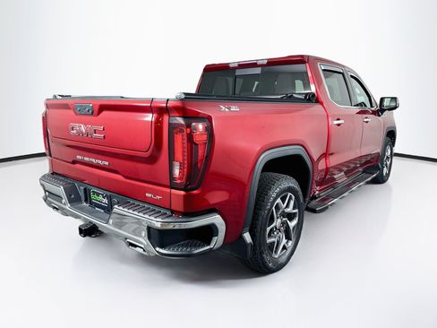 Used 2024 GMC Sierra 1500 SLT w/ SLT Premium Plus Package AWD/4WD image 9