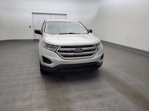 Used 2017 Ford Edge SE FWD image 14