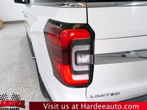 Used 2023 Ford Expedition Max Limited image 9