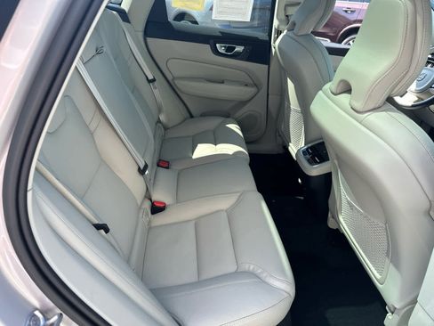 Used 2023 Volvo XC60 B6 Ultimate w/ Protection Package Premier AWD/4WD image 41