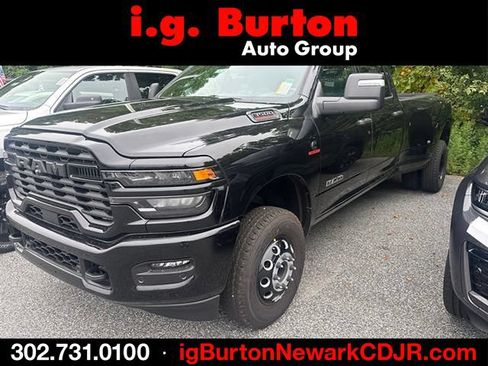 New 2026 RAM 3500 Big Horn AWD/4WD image 1