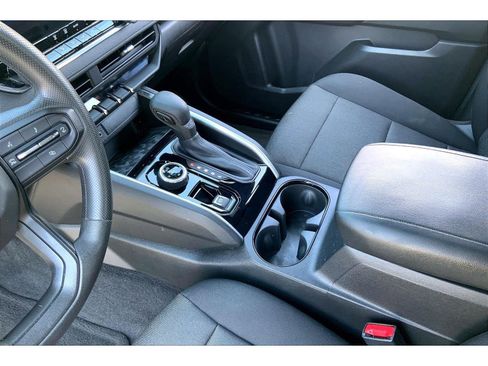 Used 2024 Chevrolet Colorado Trail Boss w/ Advanced Trailering Package AWD/4WD image 15