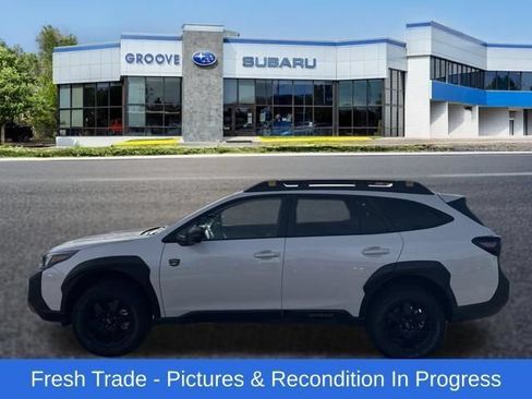 Used 2025 Subaru Outback Wilderness AWD/4WD image 2