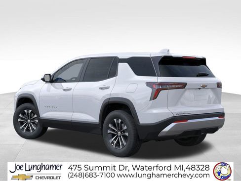 New 2026 Chevrolet Equinox LT image 3