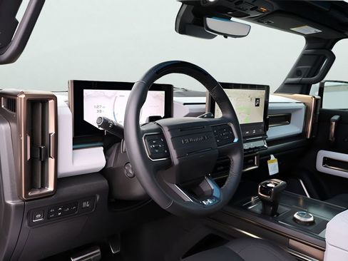 Used 2025 GMC Hummer EV 3X image 19