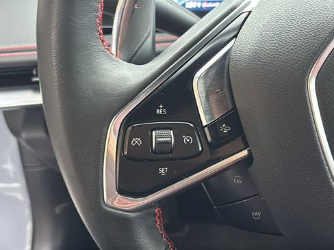 Used 2024 Chevrolet Corvette Stingray Coupe w/ 1LT image 14