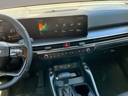 New 2026 Kia Sorento S image 6