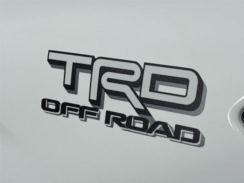 Used 2025 Toyota Tacoma TRD Off-Road AWD/4WD image 17
