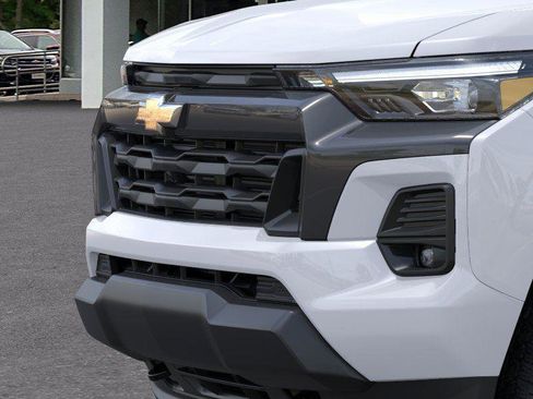 New 2026 Chevrolet Colorado LT image 13