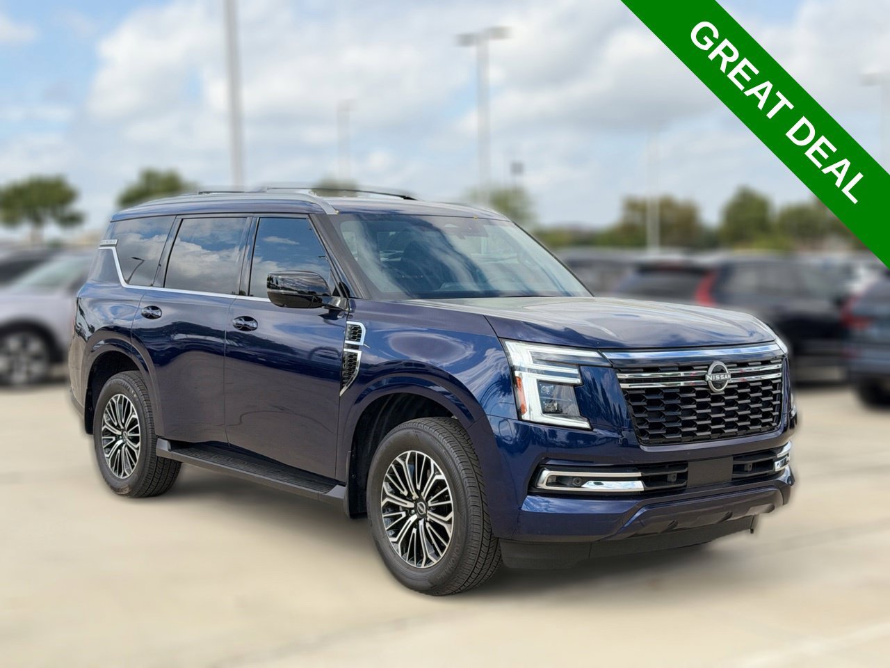 Used 2025 Nissan Armada Platinum w/ Convenience Package RWD image 4
