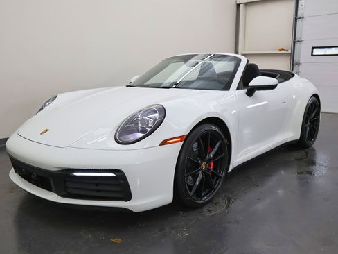 Used 2020 Porsche 911 Carrera 4S image 8