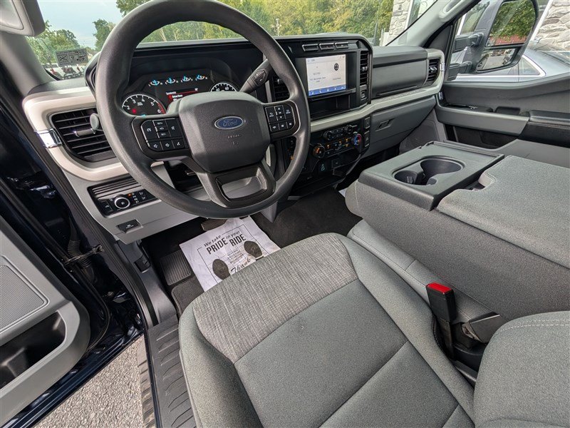 Used 2024 Ford F250 XLT AWD/4WD image 16