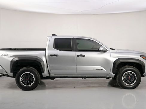 Used 2024 Toyota Tacoma TRD Off-Road w/ TRD Off Road Upgrade Package image 54