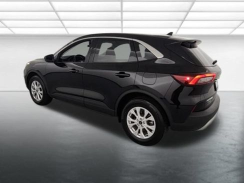 Used 2023 Ford Escape Active AWD/4WD image 8