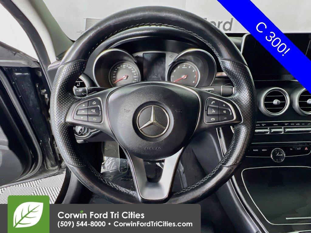 Used 2017 Mercedes-Benz C 300 Sedan image 7