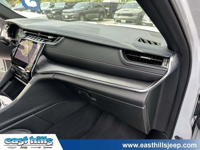 Certified 2024 Jeep Grand Cherokee L Overland w/ Luxury Tech Group IV AWD/4WD image 28