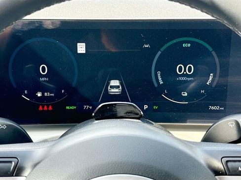 Certified 2025 Hyundai Tucson SEL image 12