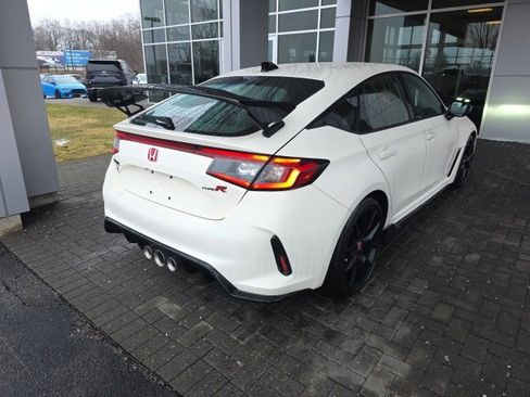 Used 2025 Honda Civic Type R image 4