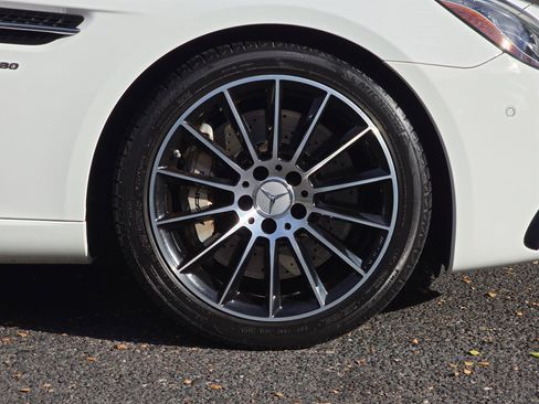 Used 2017 Mercedes-Benz SLC 43 AMG image 40