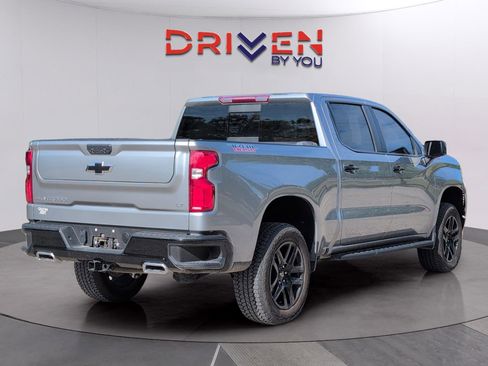 Used 2025 Chevrolet Silverado 1500 LT Trail Boss w/ Convenience Package II image 5