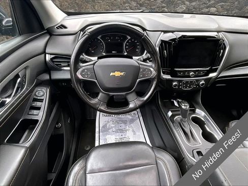 Used 2019 Chevrolet Traverse LT w/ LT Premium Package AWD/4WD image 5