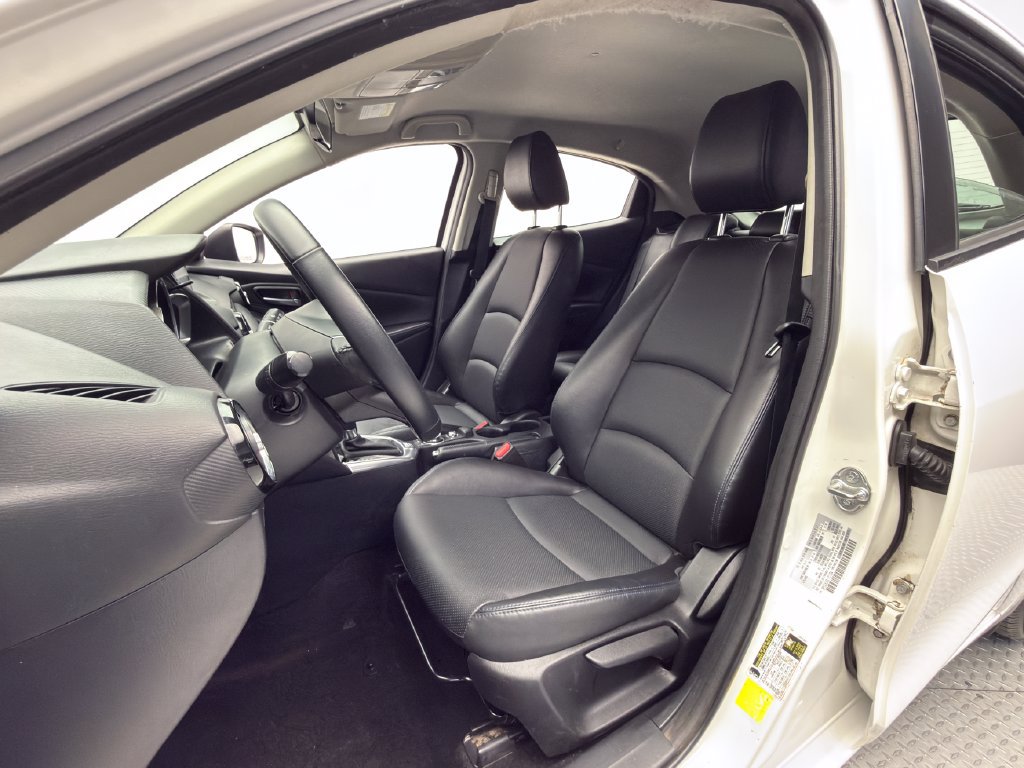 Used 2020 Toyota Yaris XLE FWD image 17