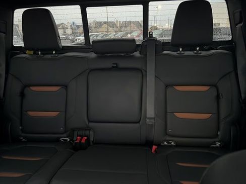 Used 2021 GMC Sierra 1500 AT4 w/ AT4 Value Package image 14