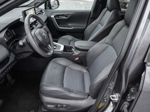 Used 2023 Toyota RAV4 XSE image 15