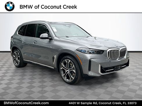 New 2026 BMW X5 xDrive50e w/ Premium Package image 1