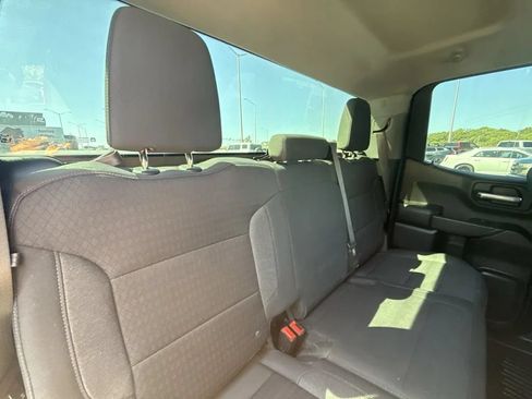Used 2023 Chevrolet Silverado 1500 W/T w/ Z71 Off-Road Package AWD/4WD image 10