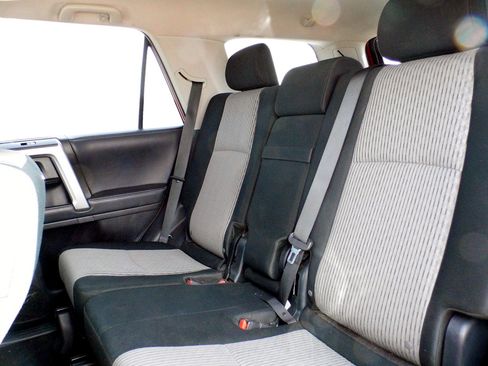 Used 2021 Toyota 4Runner SR5 image 24