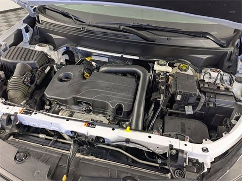 Certified 2024 Chevrolet Equinox LT image 35