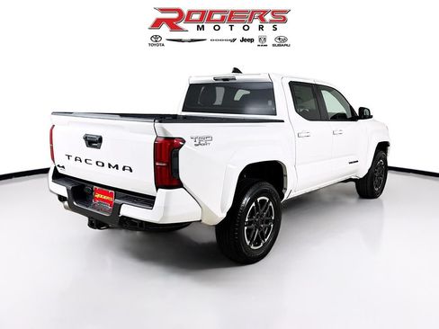 Used 2026 Toyota Tacoma TRD Sport AWD/4WD image 13