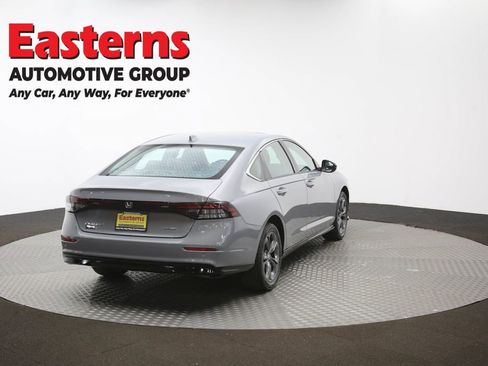 Used 2025 Honda Accord EX-L image 41