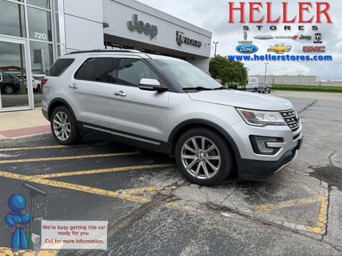 Used 2017 Ford Explorer Limited FWD image 1