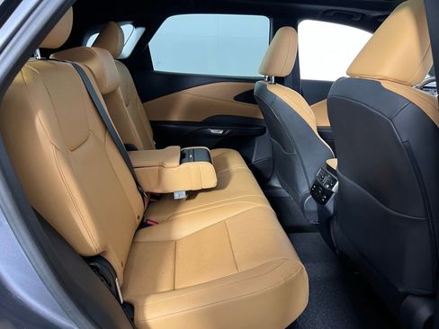 Used 2023 Lexus RX 350 image 29