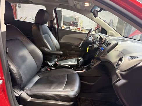 Used 2012 Chevrolet Sonic LTZ image 26