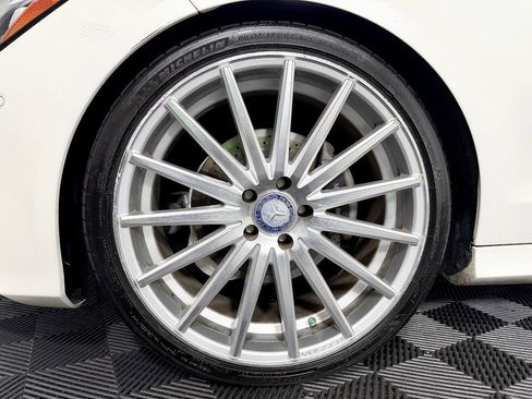 Used 2015 Mercedes-Benz CLS 400 image 24