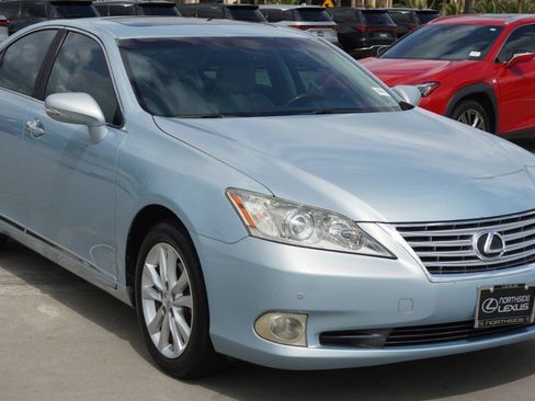 Used 2010 Lexus ES 350 image 4
