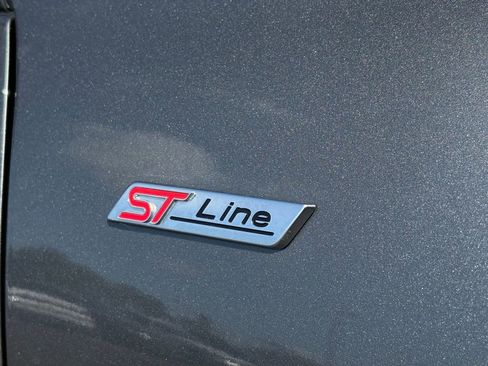 Used 2025 Ford Escape ST-Line image 8