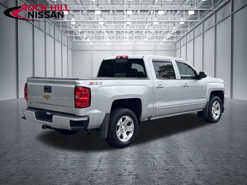 Used 2018 Chevrolet Silverado 1500 LT w/ All Star Edition AWD/4WD image 7
