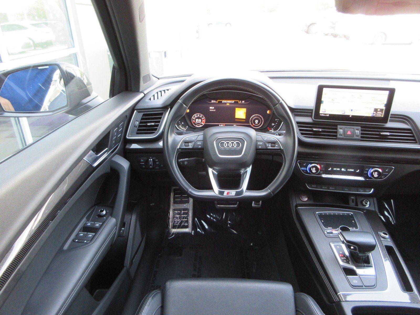 Used 2019 Audi SQ5 Premium Plus AWD/4WD image 36