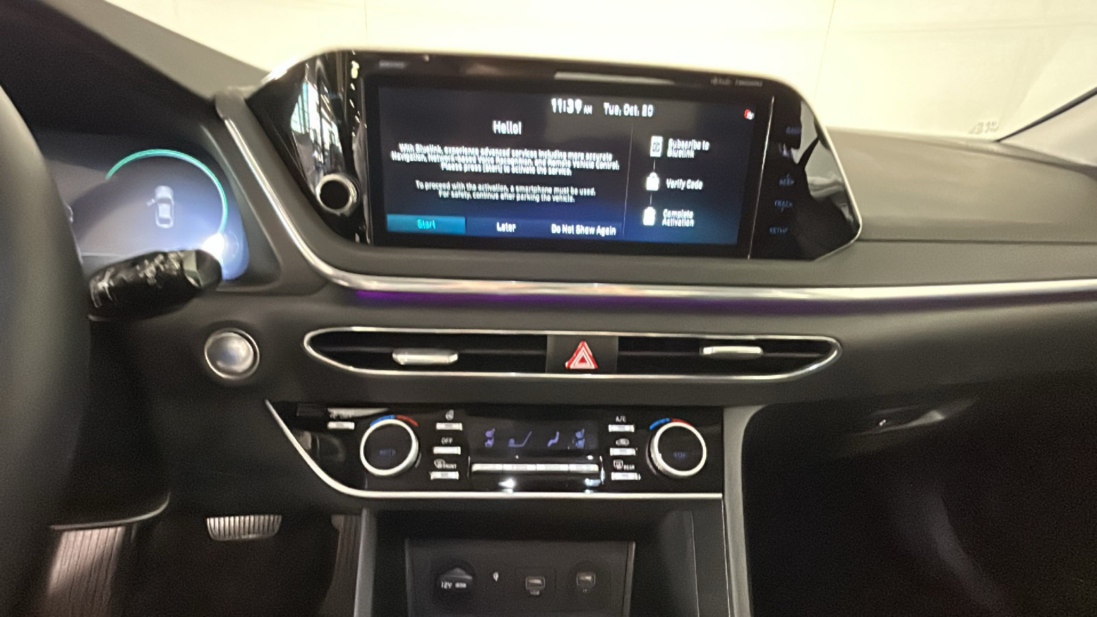 Used 2023 Hyundai Sonata Limited w/ Cargo Package FWD image 28