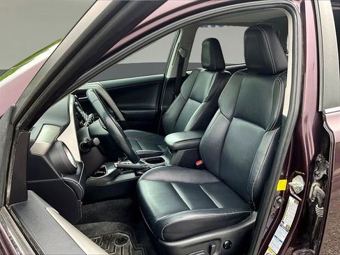 Used 2016 Toyota RAV4 Limited w/ Advanced Technology Package AWD/4WD image 19