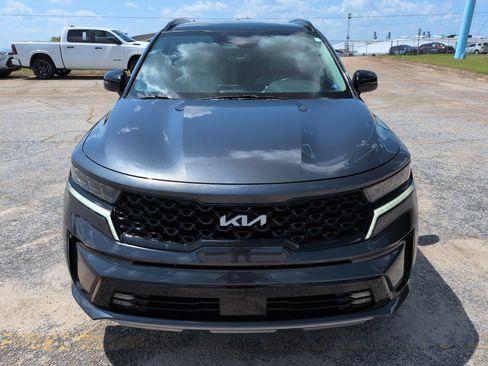 Used 2023 Kia Sorento SX AWD/4WD image 7